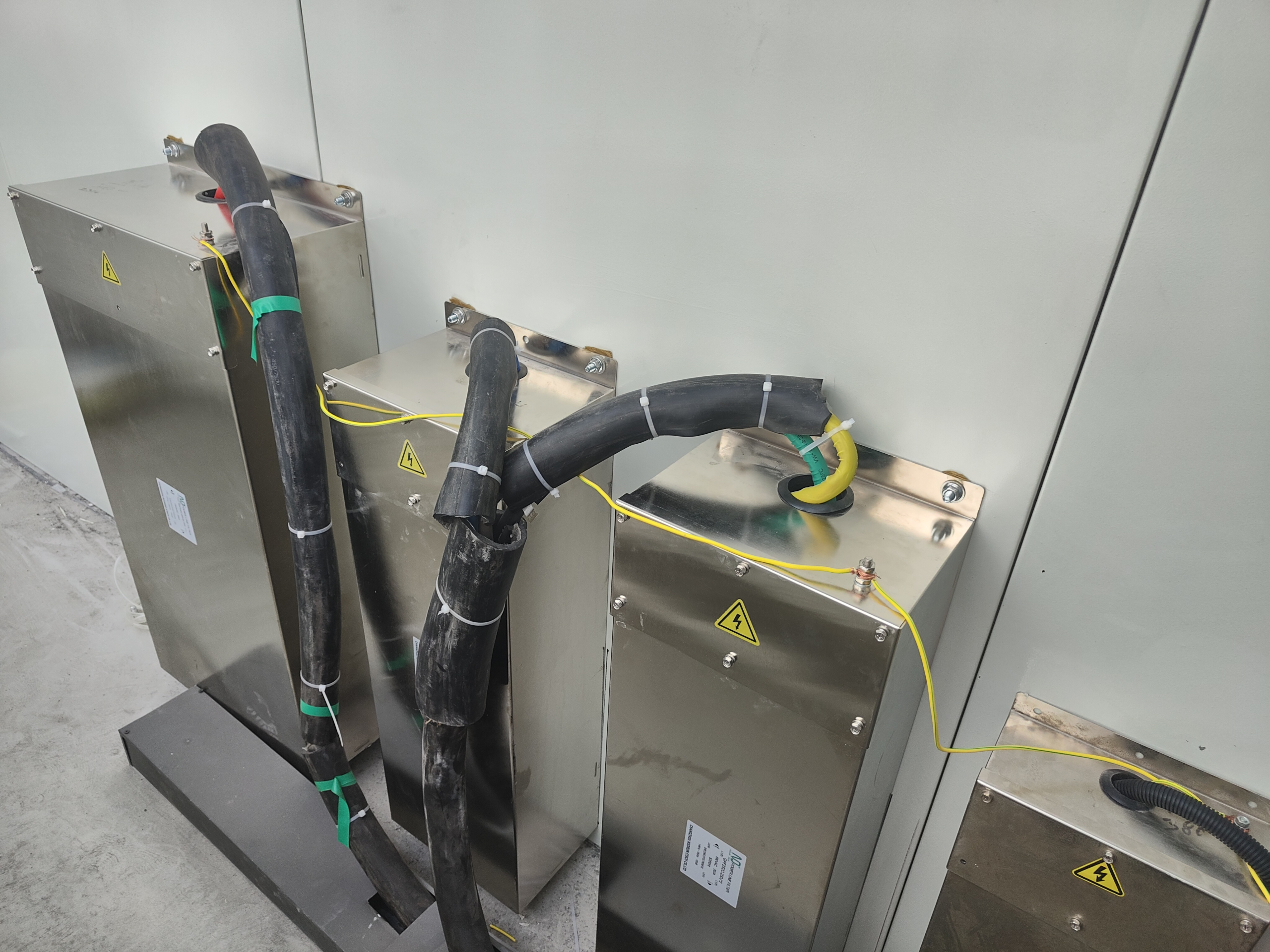 Mechanical testing-packaging compression test